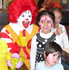 Ronald-Mc-Donald-Kinderschminken-Frankfurt